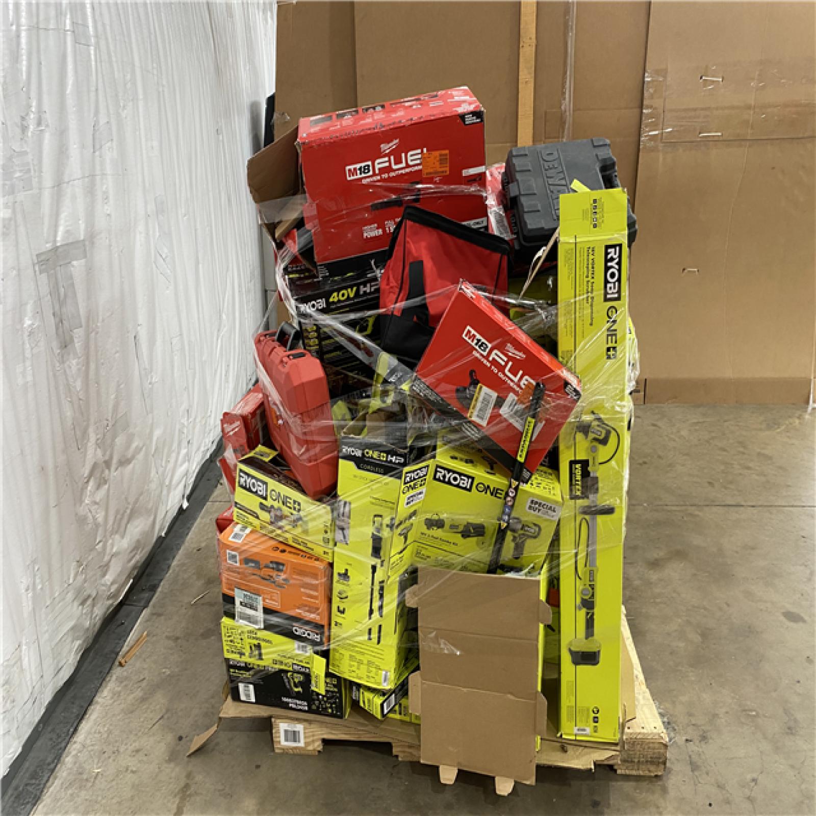 Houston Location AS IS - Tool Pallet