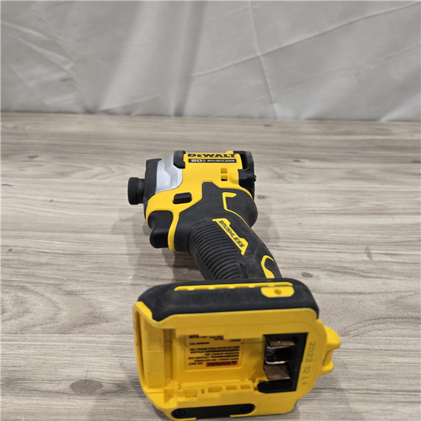 AS-IS DeWalt DCF850B 20V Cordless Compact 1/4 Impact Driver (Tool Only)