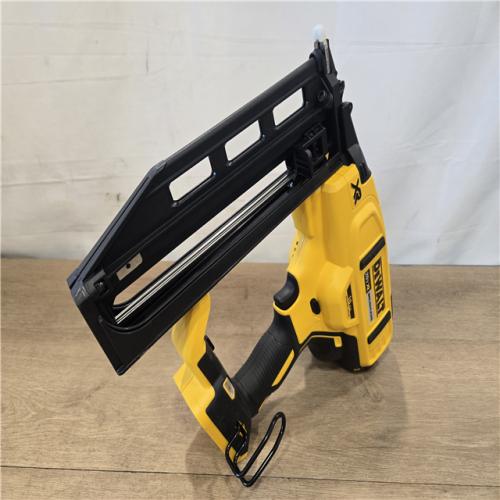 AS-IS DEWALT 20V MAX XR 16-Gauge Cordless Finish Nailer (Tool Only)