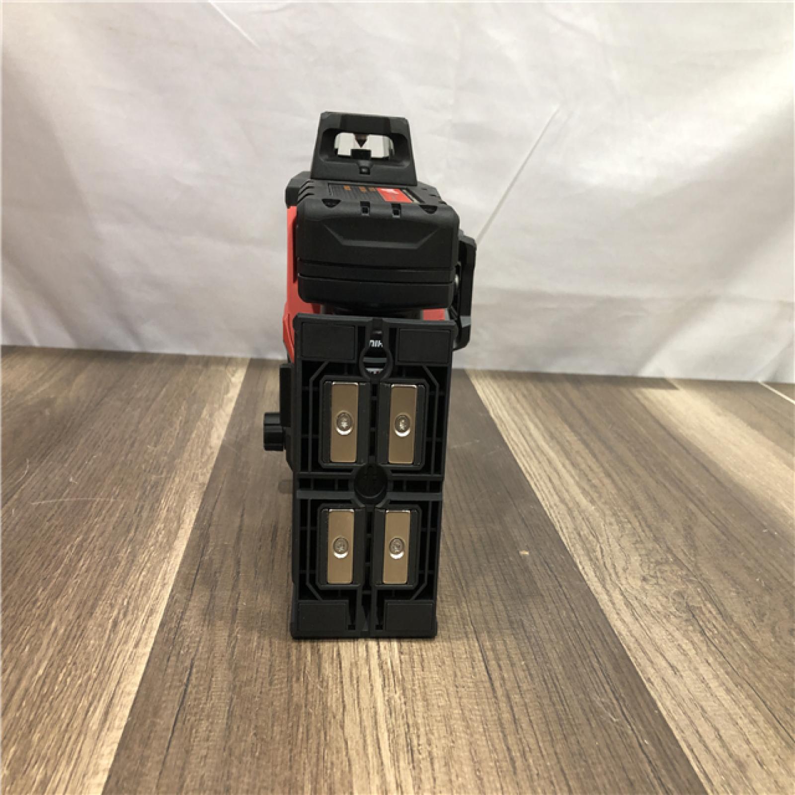 AS-IS Milwaukee 12-Volt Lithium-Ion Cordless Green 250 ft. 3-Plane Laser Level Kit