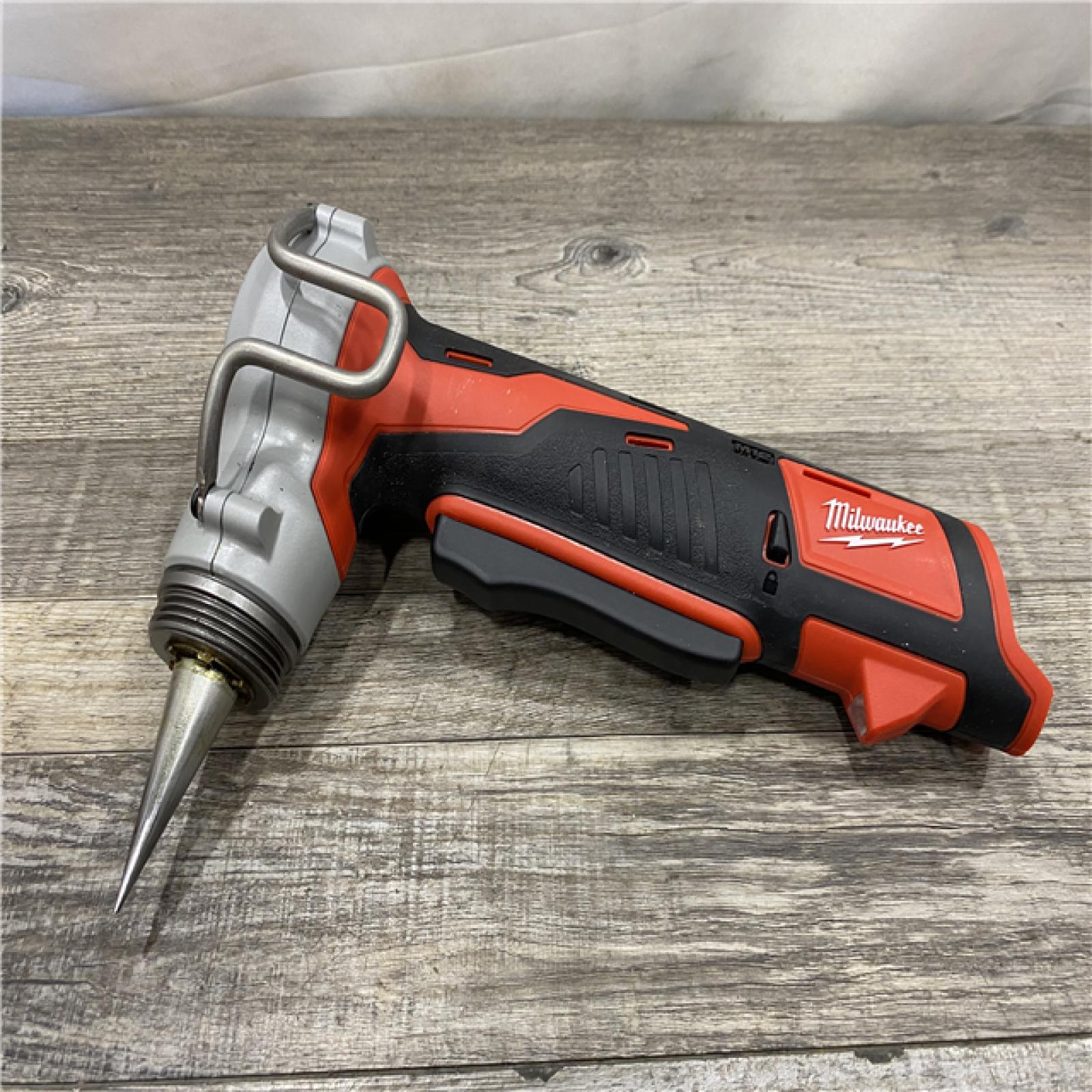 AS-IS Milwaukee 12-Volt Lithium-Ion Cordless ProPEX Expansion Tool Kit