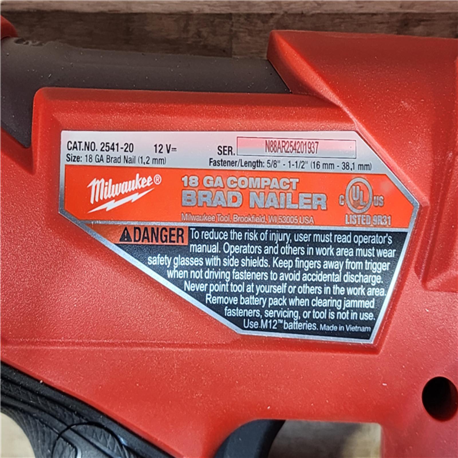 HOUSTON LOCATION - AS-IS Milwaukee  FUEL 12-Volt Lithium-Ion Brushless Cordless 18-Gauge 1-1/2 in. Compact Brad Nailer (Tool Only)