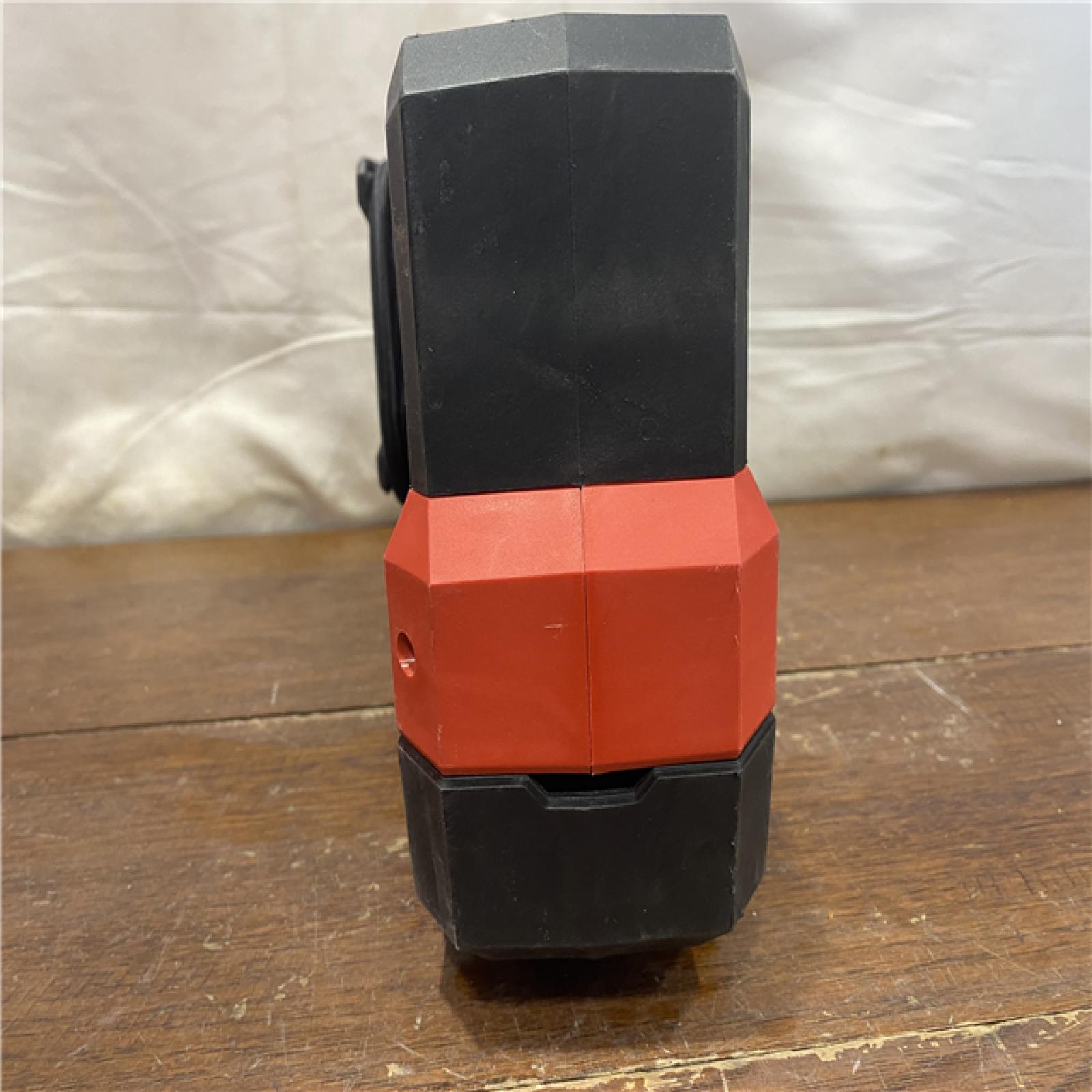 AS-IS Milwaukee M18 18 V 150 PSI Tire Inflator