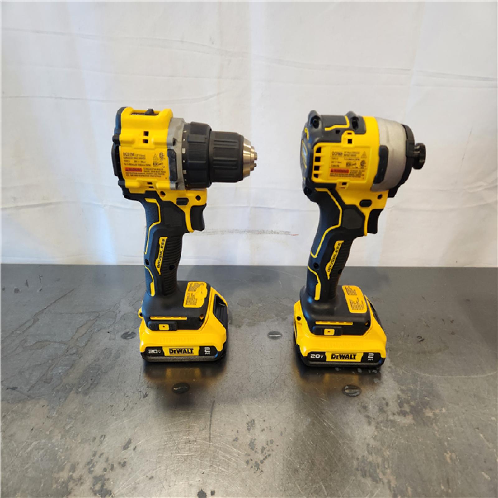 AS-IS- DEWALT ATOMIC 20-Volt MAX Lithium-Ion Cordless Combo Kit