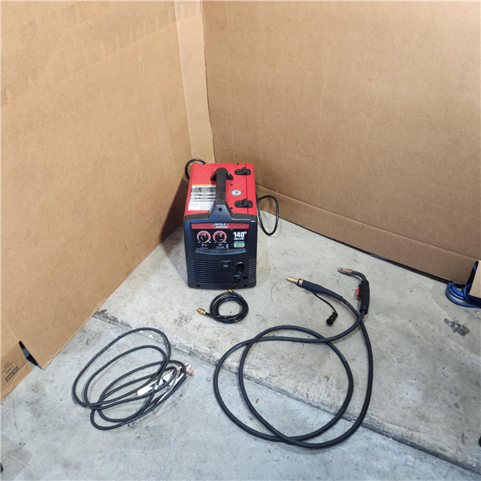 HOUSTON Location-AS-IS-Lincoln Electric Weld-Pak 140 Amp MIG and Flux-Core Wire Feed Welder, 115V, Aluminum Welder with Spool Gun Sold Separately APPEARS IN LIKE NEW Condition