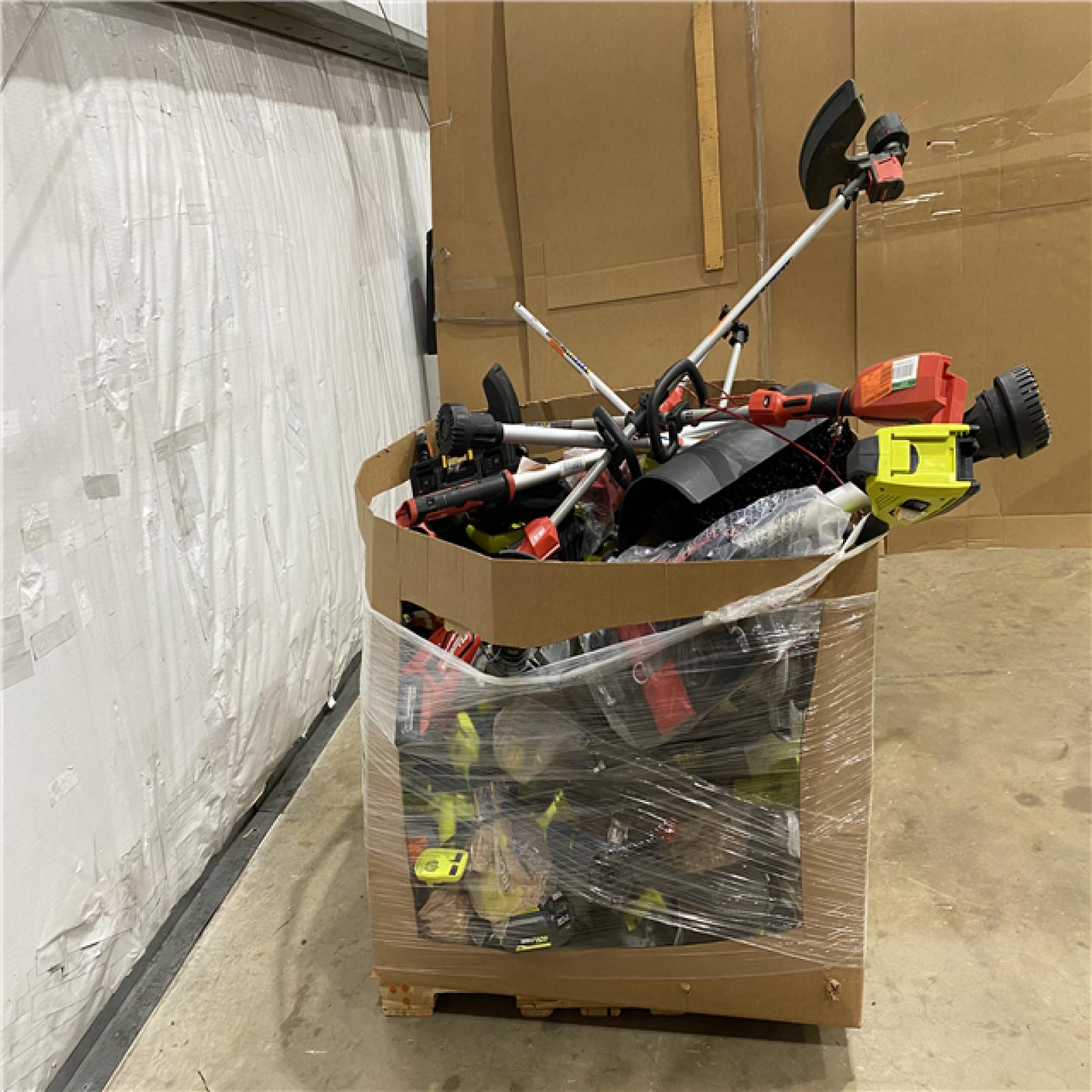 Houston Location AS IS - Tool Pallet