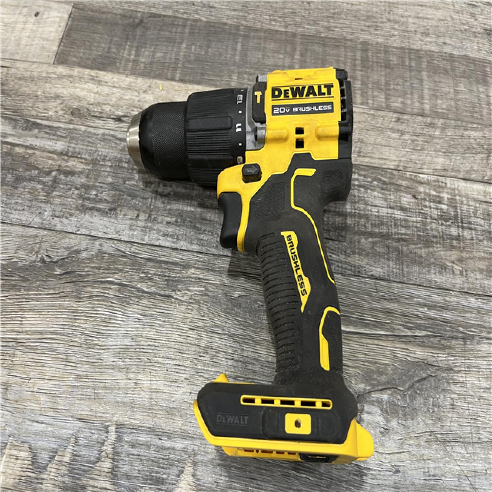 AS-IS DEWALT ATOMIC 20V Lithium-Ion Cordless 1/2 in. Hammer Drill Kit