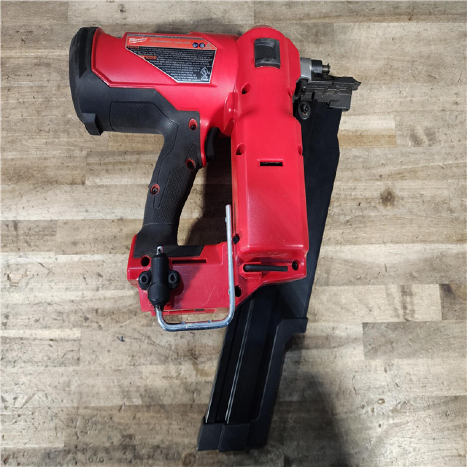 HOUSTON LOCATION - AS-IS (APPEARS LIKE NEW) Milwaukee 2744-20 M18 FUEL 3-1/2 in. 18V 21-Degree Lithium-Ion Brushless Cordless Framing Nailer (Tool-Only)
