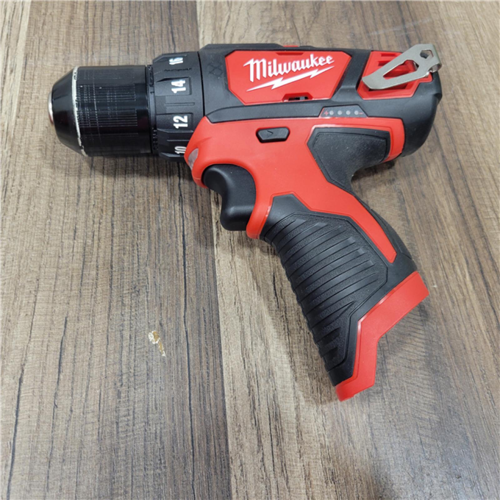 AS-IS MILWAUKEE M12 12V Lithium-Ion Cordless 3/8 in. Drill/Driver Kit with Two 1.5 Ah Batteries, Charger and Tool Bag
