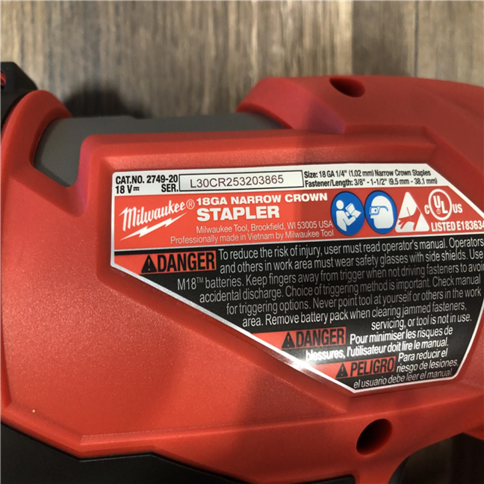 AS-IS Milwaukee FUEL 18-Volt Lithium-Ion Brushless Cordless 18-Gauge 1/4 in. Narrow Crown Stapler (Tool-Only)