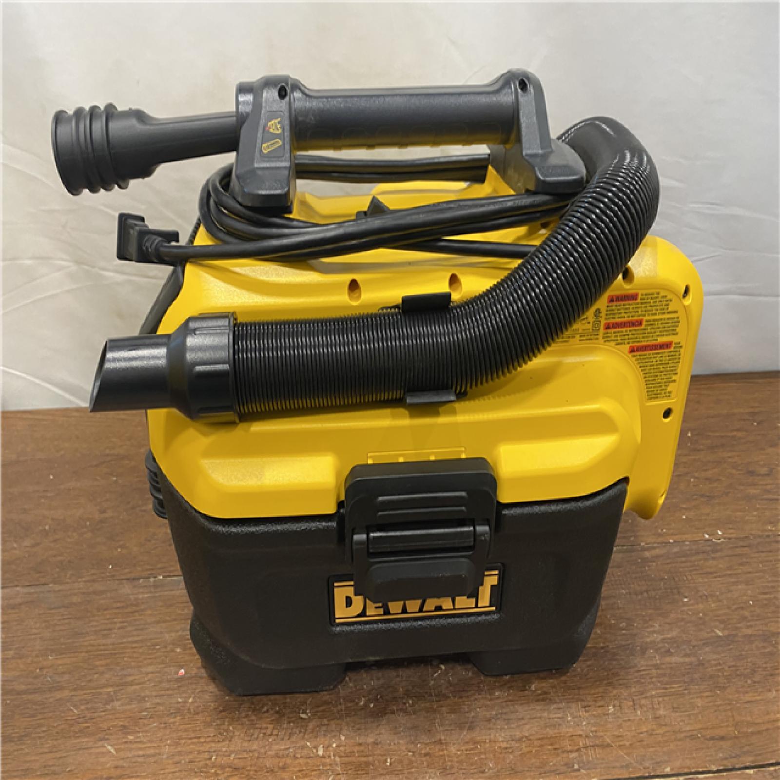 AS-IS Dewalt 2-gal. Max Cordless/Corded Wet/Dry Vacuum