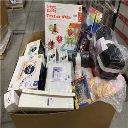 DALLAS LOCATION- NEW! BULLSEYE MIXED CLOTHING PALLET (300 UNITS)