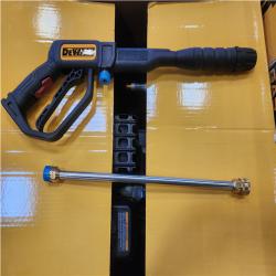 Phoenix NEW DEWALT 3400 PSI 2.5 GPM Gas Cold Water Pressure Washer with DeWalt 210 Engine