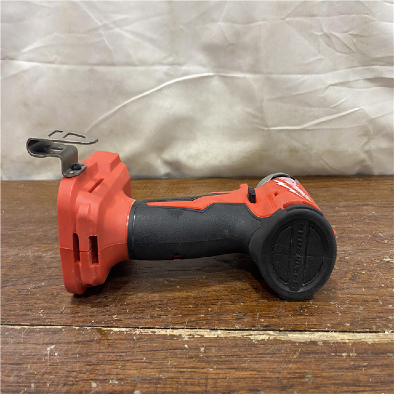AS-IS Milwaukee M18 Compact Brushless 1/4  Hex Impact Driver Kit