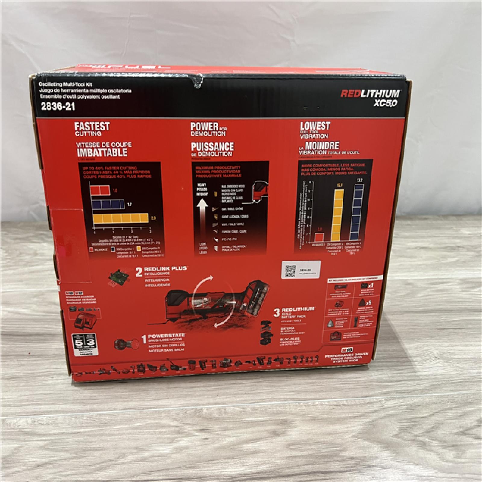 NEW Milwaukee FUEL 18V Lithium-Ion Cordless Brushless Oscillating Multi-Tool Kit