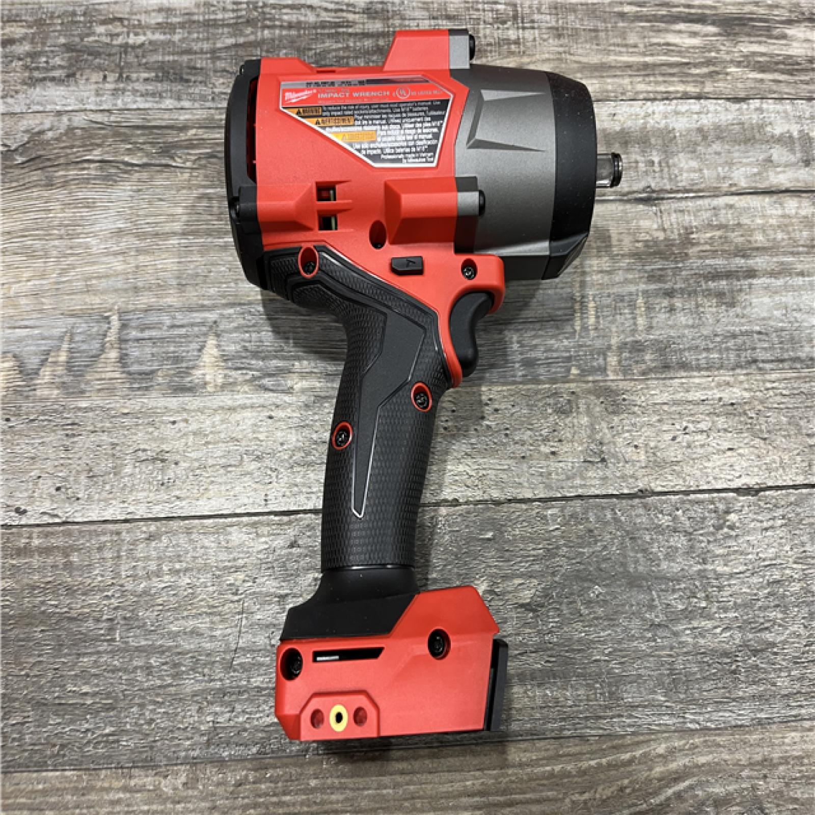 AS-IS Milwaukee FUEL 18V Lithium-Ion Brushless Cordless 1/2 in. Impact Wrench w/Friction Ring Kit
