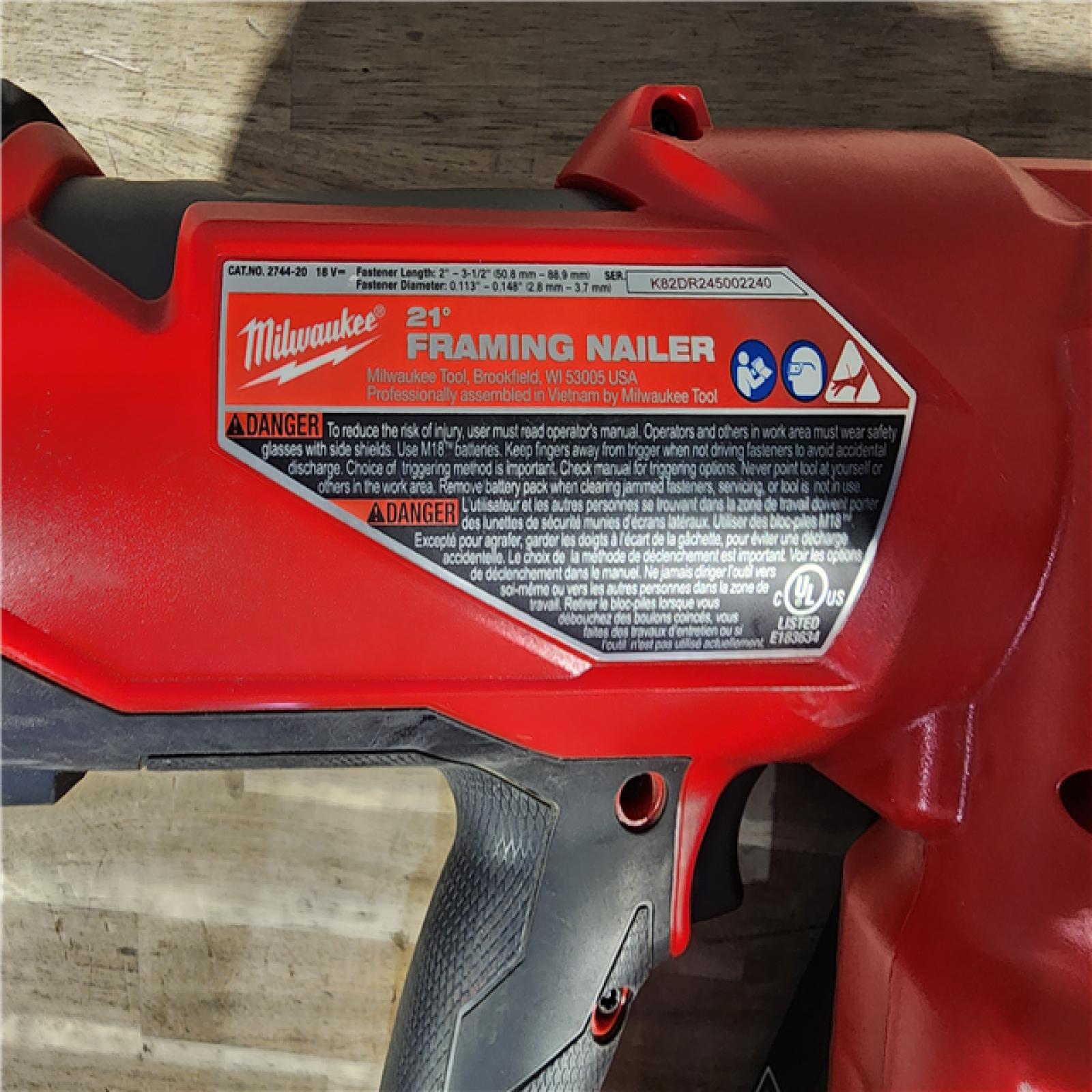 HOUSTON LOCATION - AS-IS Milwaukee 2744-20 M18 FUEL 3-1/2 in. 18-Volt 21-Degree Lithium-Ion Brushless Cordless Framing Nailer (Tool-Only)