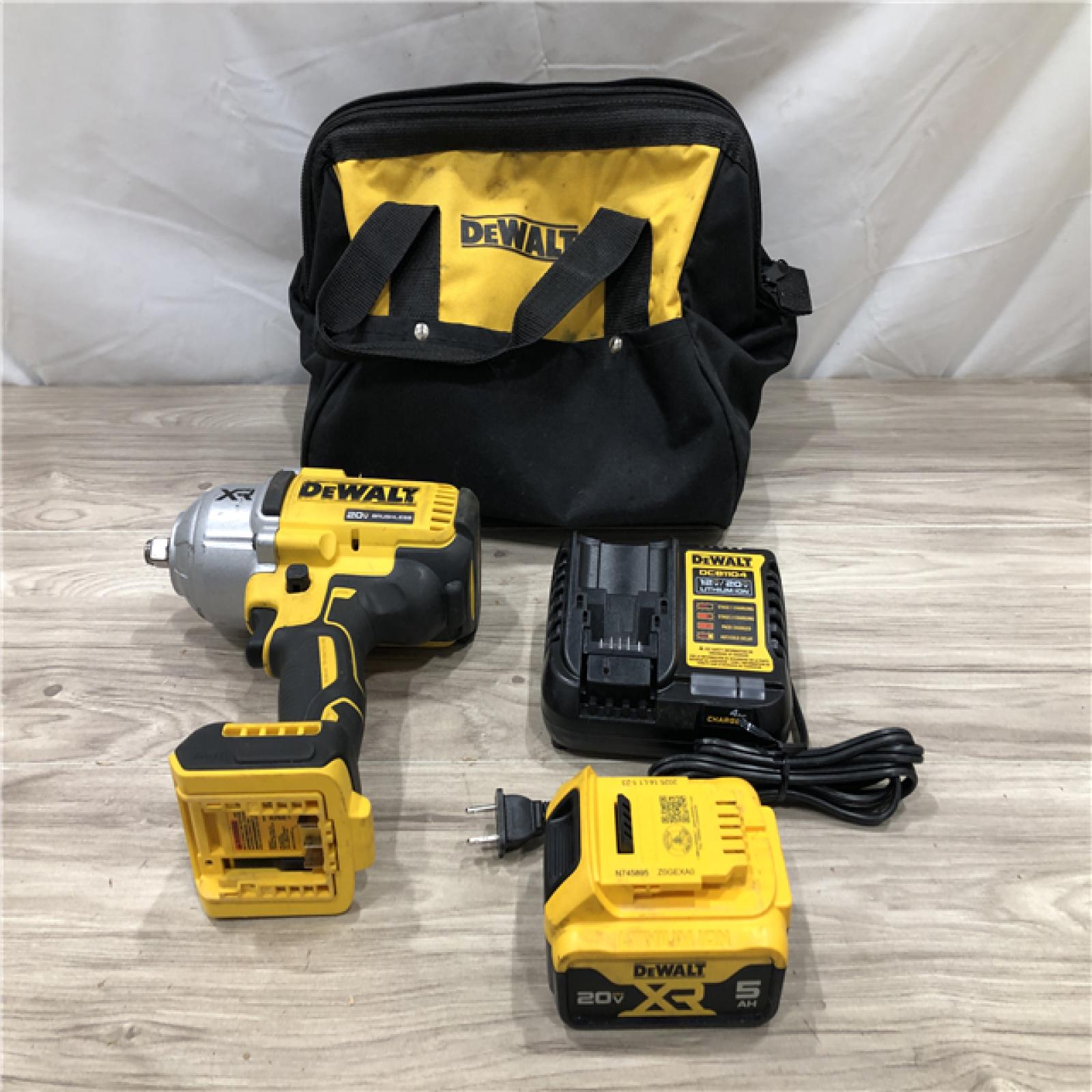 AS-IS DEWALT 20V MAX Lithium-Ion Cordless 1/2 in. Impact Wrench Kit
