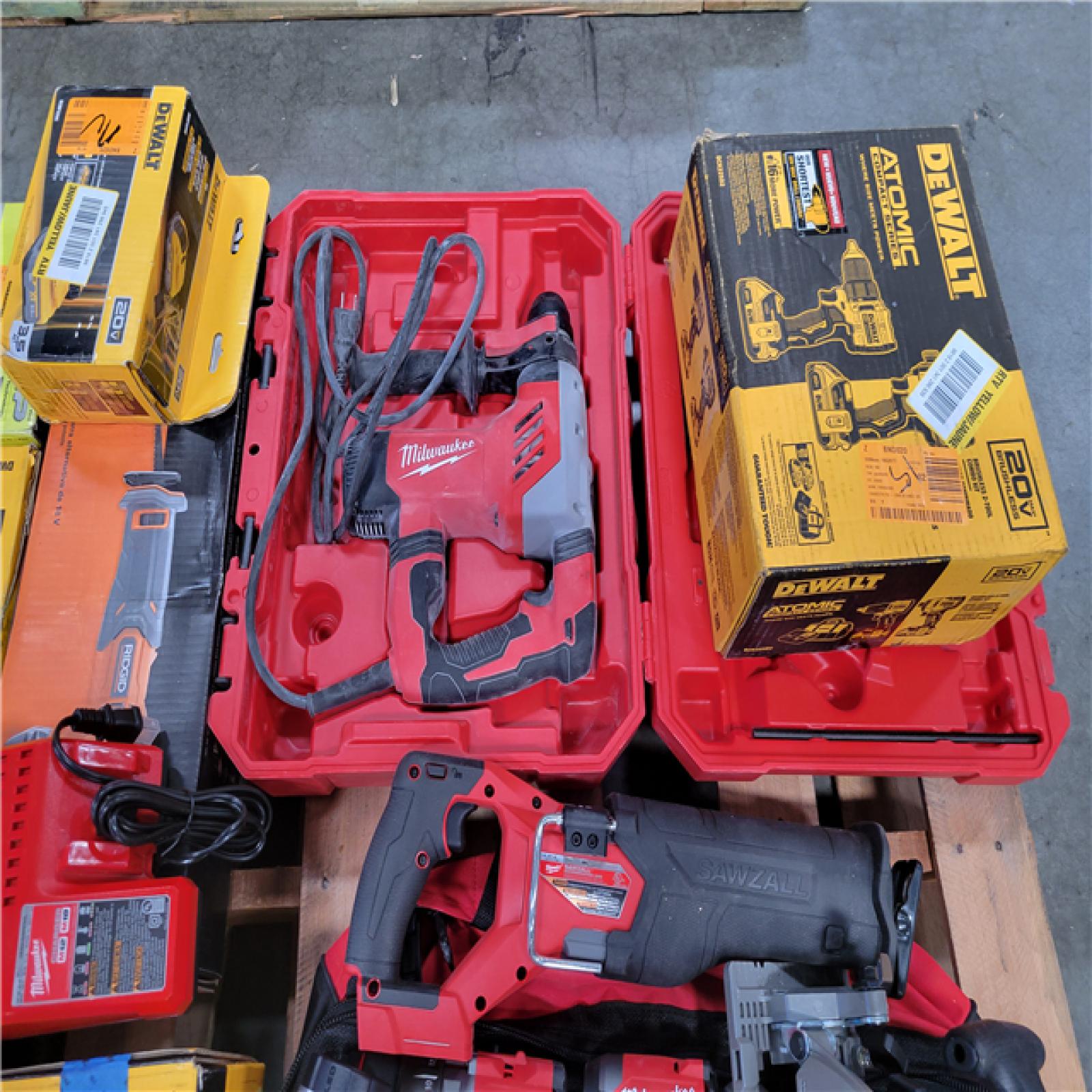 CALIFORNIA AS-IS TOOL PALLET