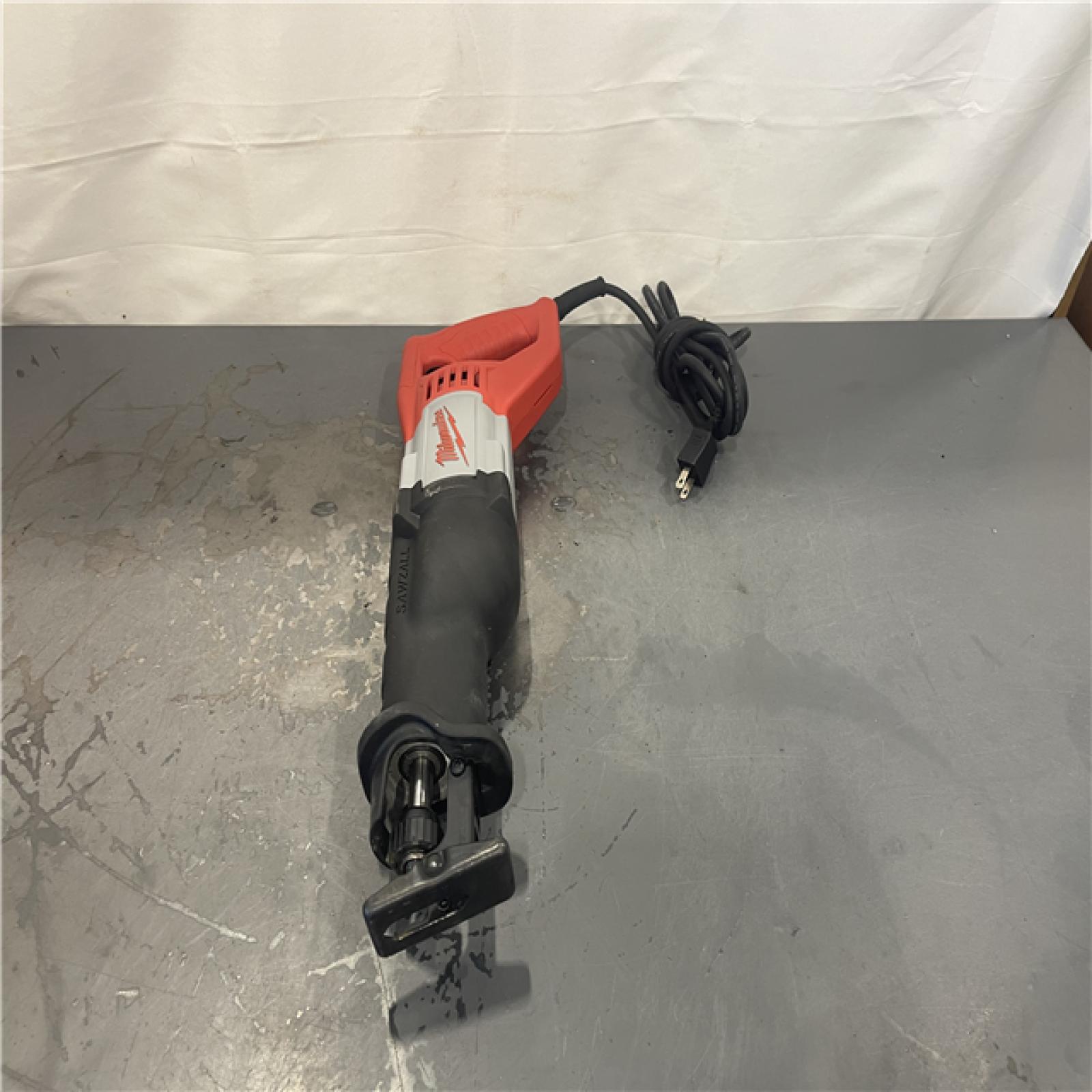 AS-IS- Milwaukee SAWZALL Reciprocating Saw Kit