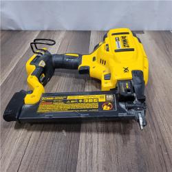 AS-IS   DEWALT 20V MAX XR 18 Gauge Brad Nailer Kit