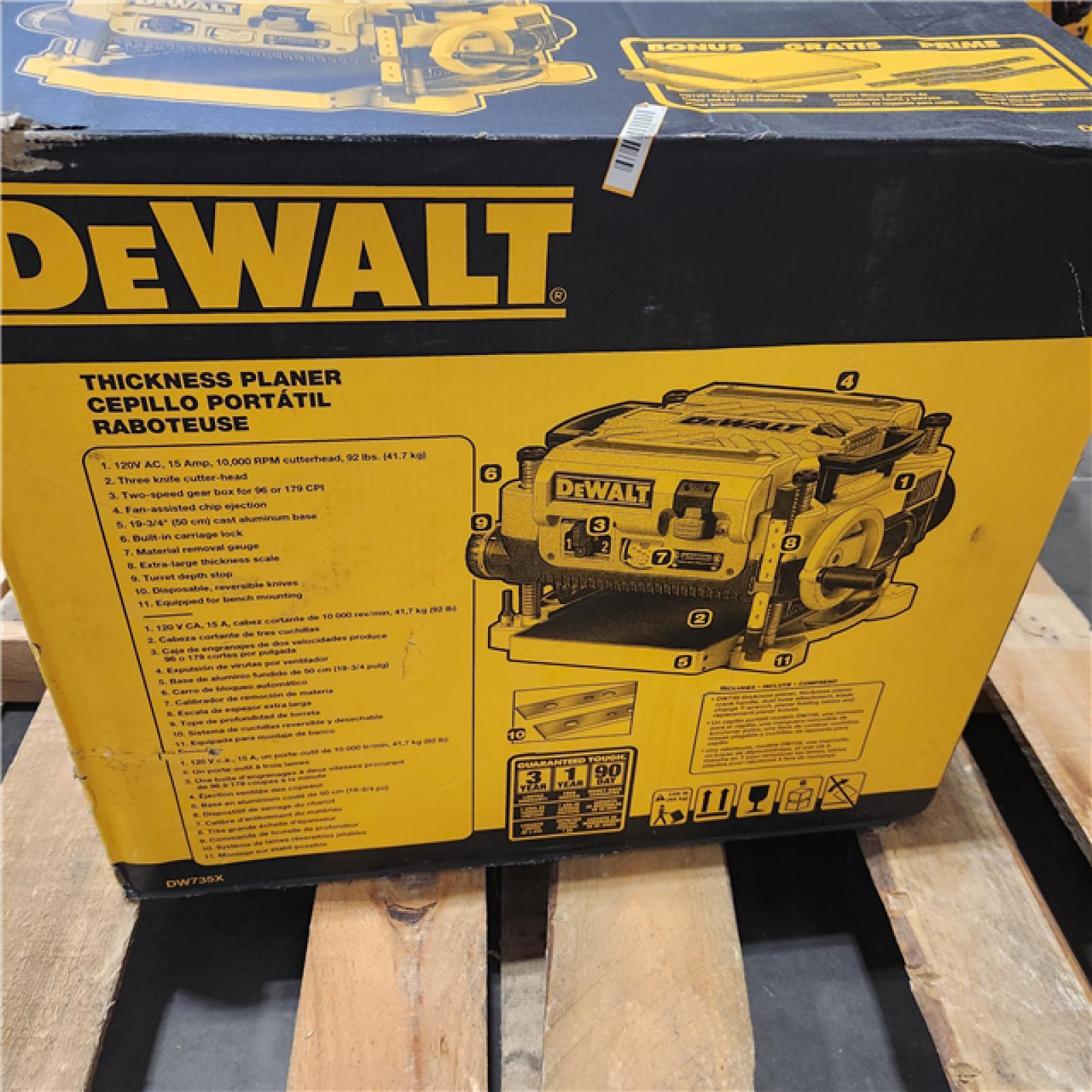 As-Is- DEWALT 13 2 Speed 3-Knife Thickness Planer