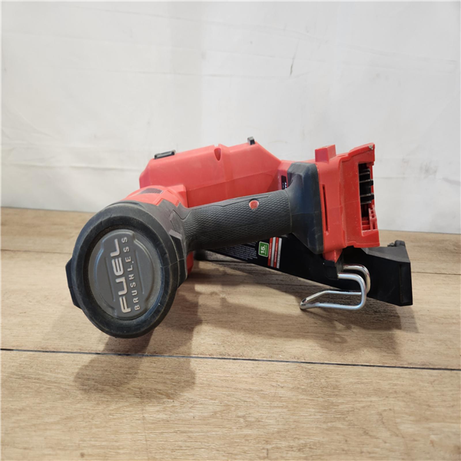 AS-IS- Milwaukee M18 FUEL 15 Ga. 18 Volt Brushless Angled Finish Nailer