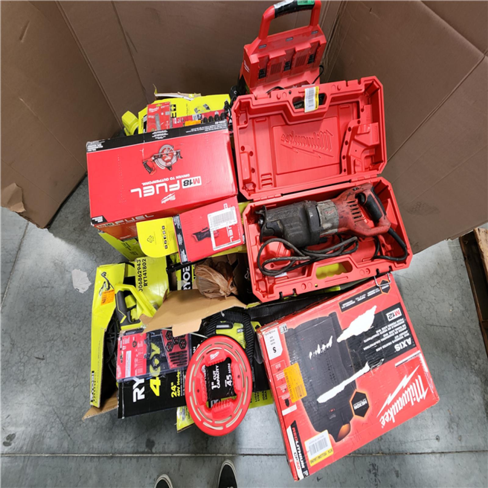 CALIFORNIA AS-IS TOOL PALLET