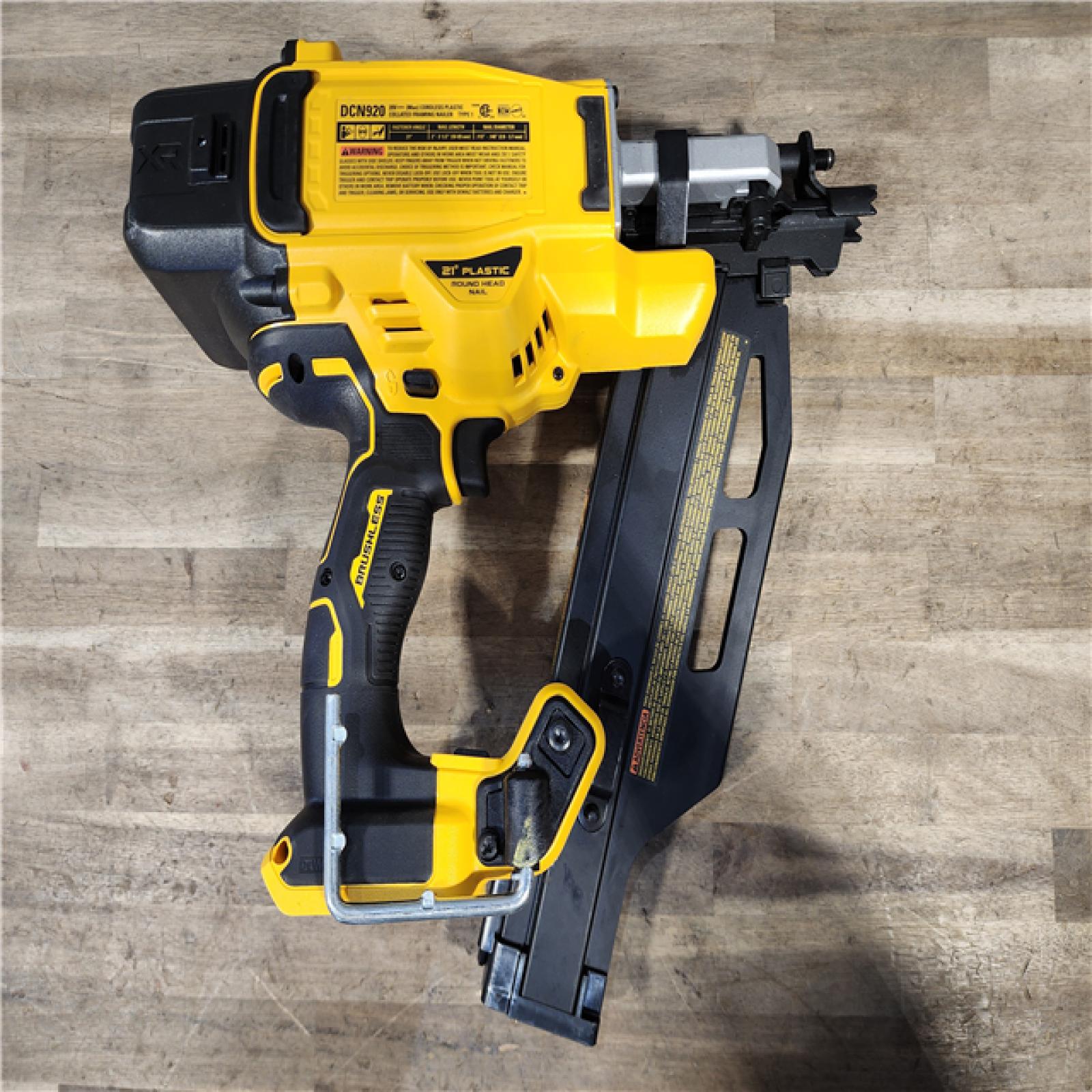 HOUSTON LOCATION - AS-IS DEWALT 20-Volt 21° Cordless Framing Nailer (Tool-Only)
