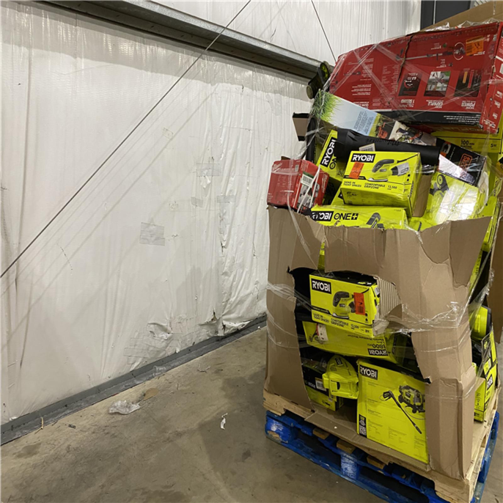 Houston Location AS IS - Tool Pallet