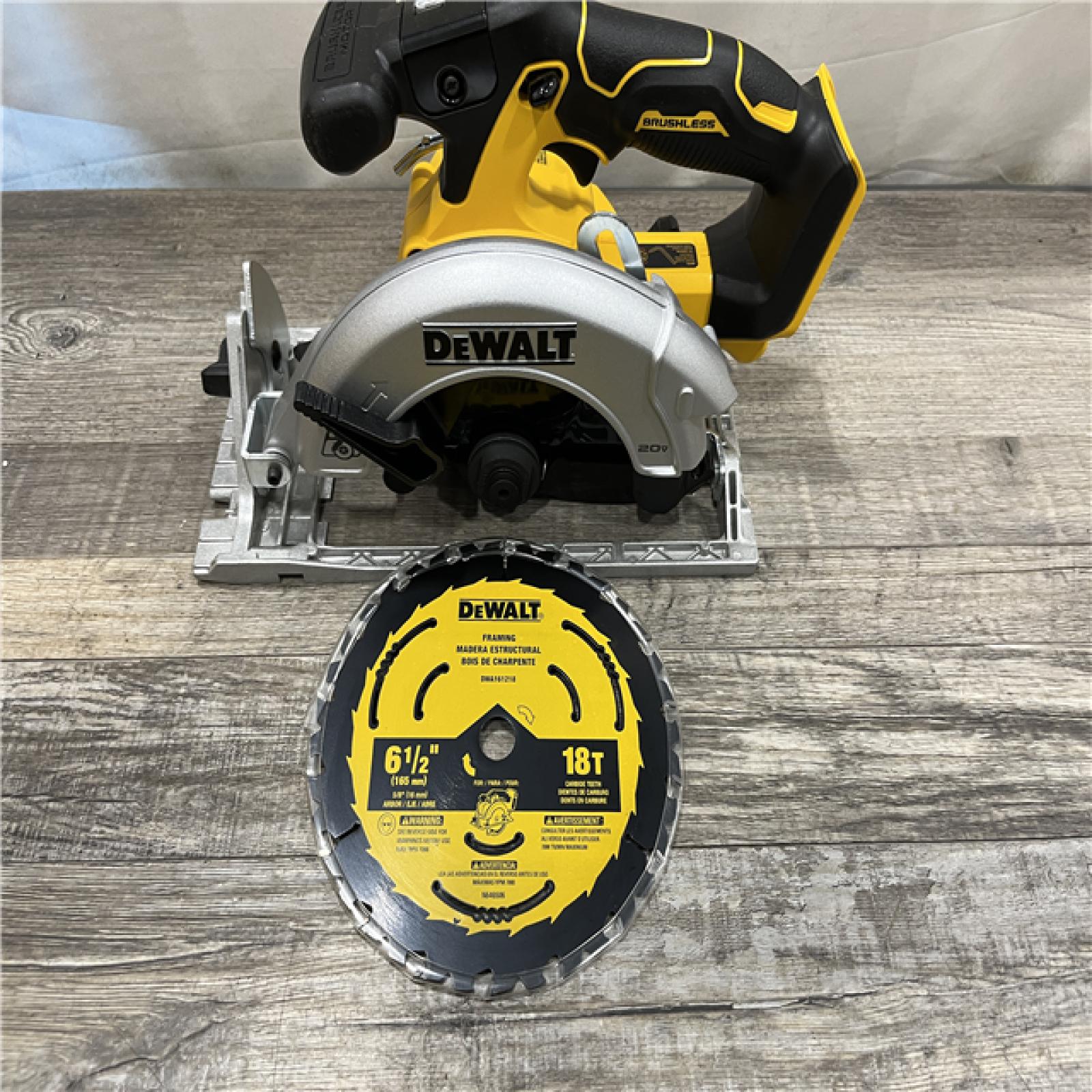 AS-IS DEWALT 20V MAX Cordless Brushless 6-1/2 in. Sidewinder Style Circular Saw (Tool Only)