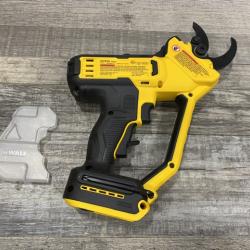 AS-IS DEWALT 20V MAX Cordless Battery Powered Pruner Kit