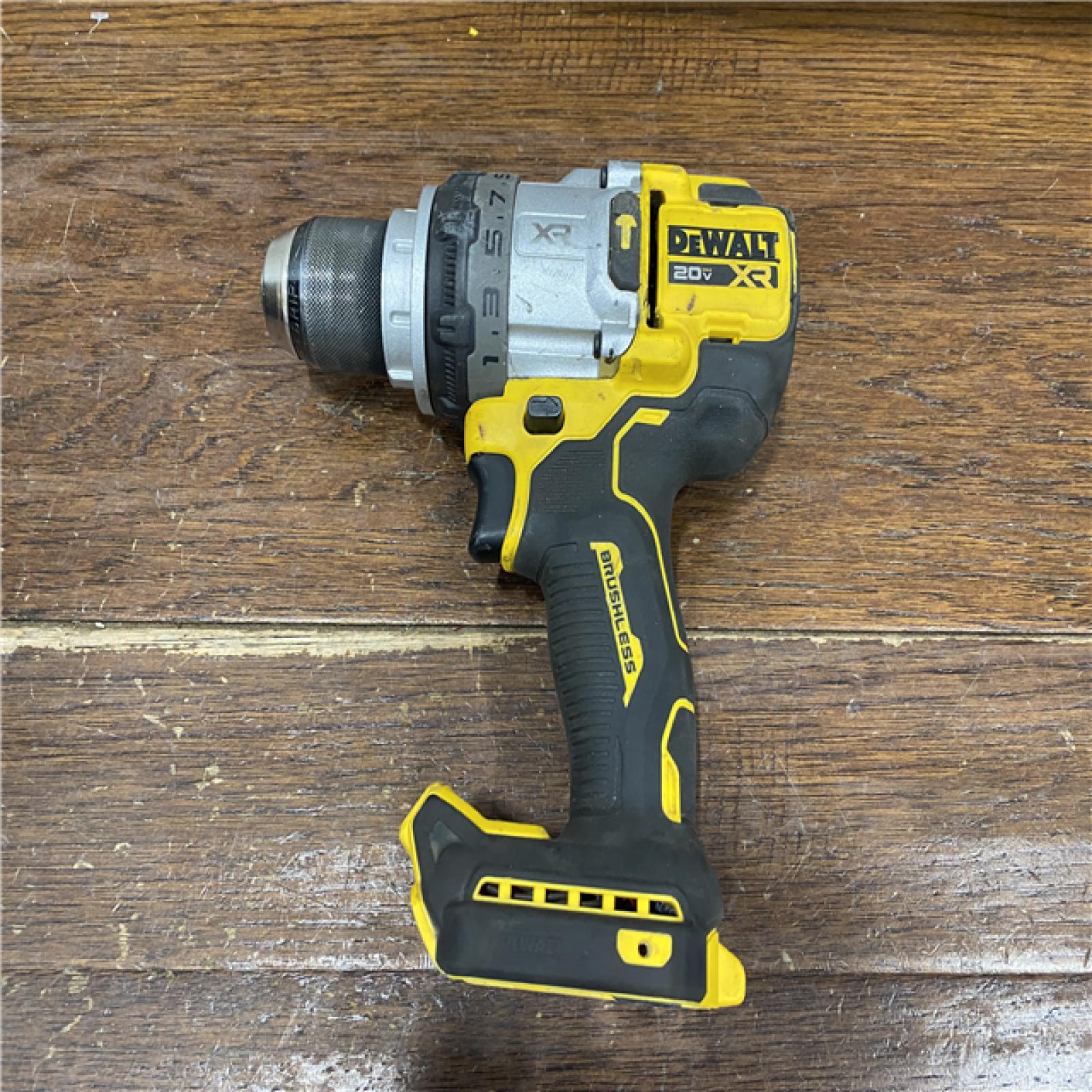 AS-IS DEWALT 20V XR Lithium-Ion Cordless Hammer Drill Kit with 8.0 Ah Battery, Charger and Kit Bag