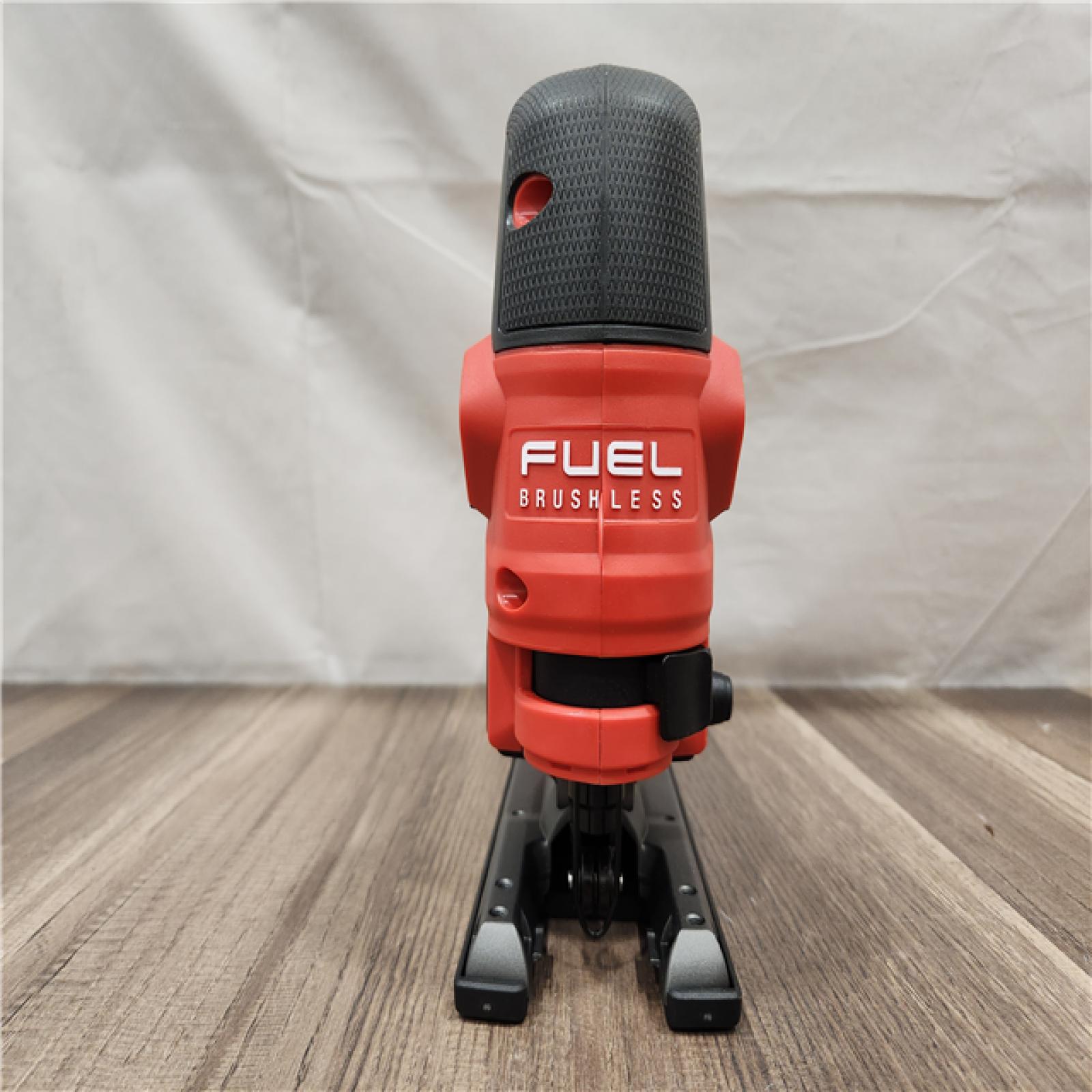 AS-IS- Milwaukee M18 FUEL 18 Volt Lithium-Ion Brushless Barrel Grip Cordless Jig Saw (TOOL ONLY)