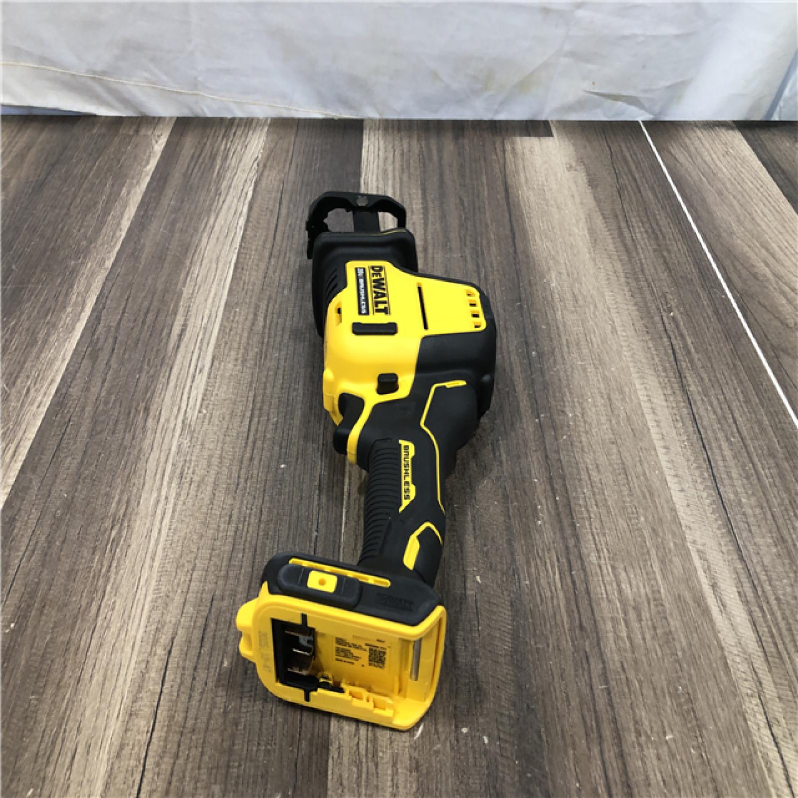 AS-IS DEWALT ATOMIC 20V MAX Cordless Brushless Compact Reciprocating Saw (Tool Only)