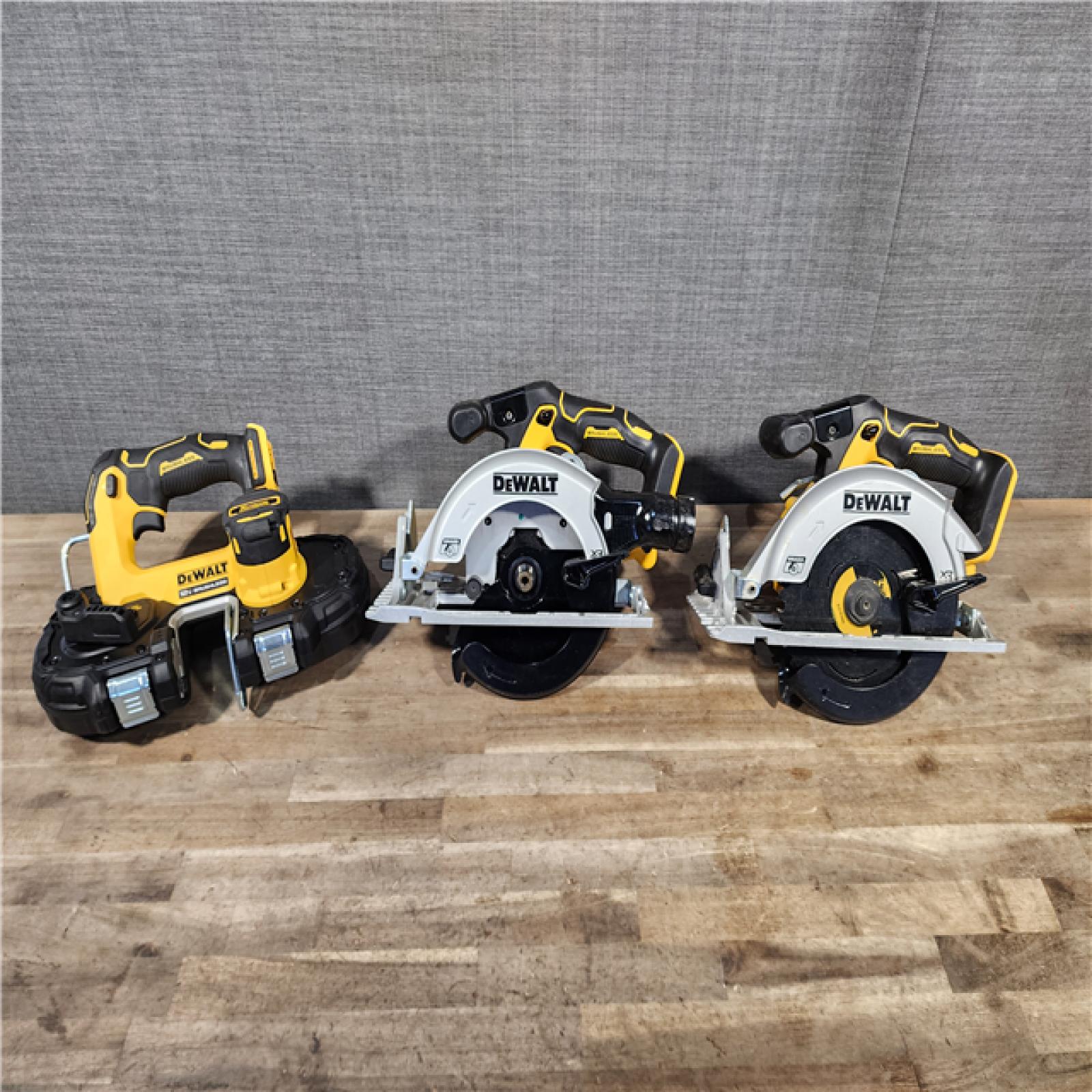 HOUSTON LOCATION - AS-IS DEWALT 3 TOOL COMBO
