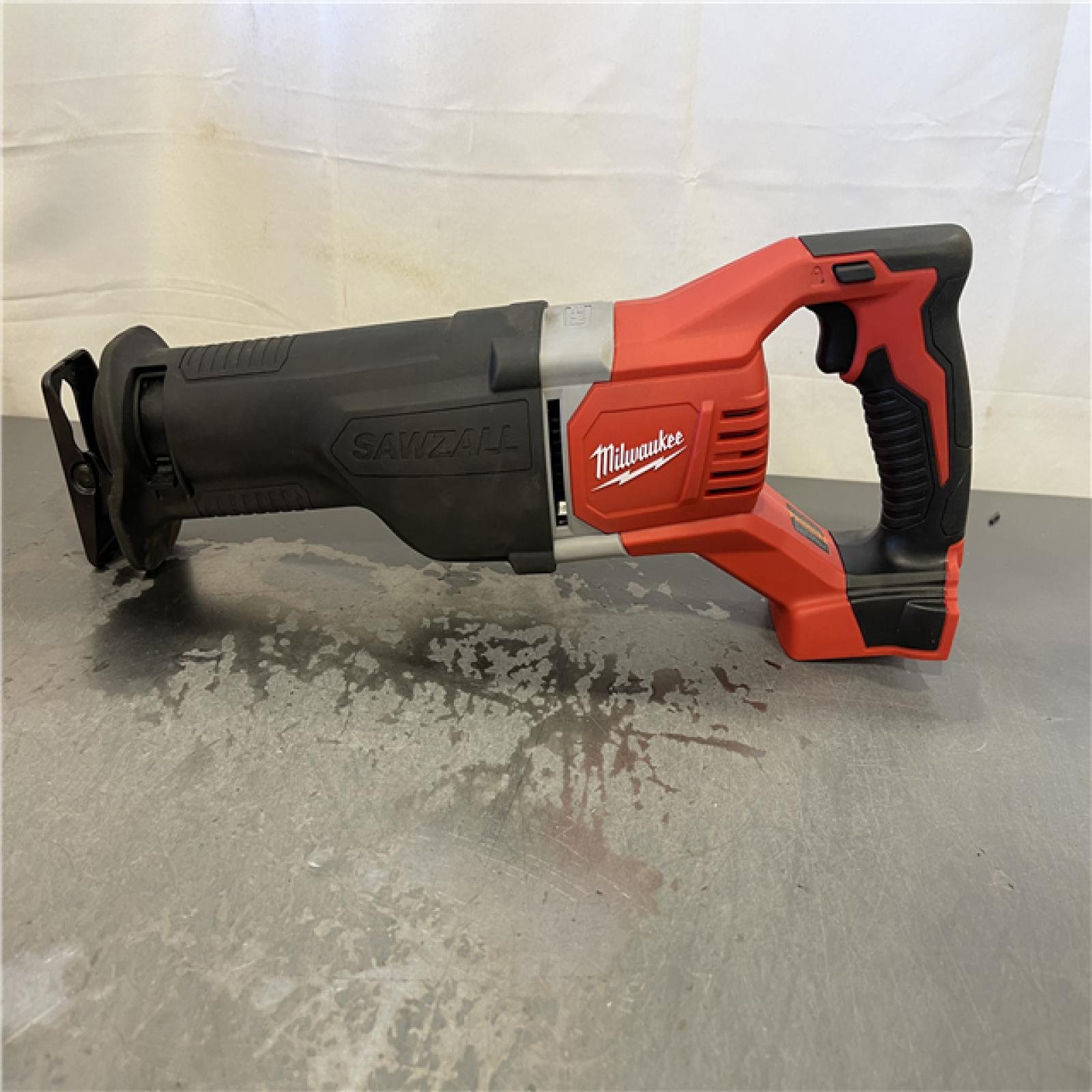 AS-IS - Milwaukee M18 18V Lithium-Ion Cordless SAWZALL Reciprocating Saw