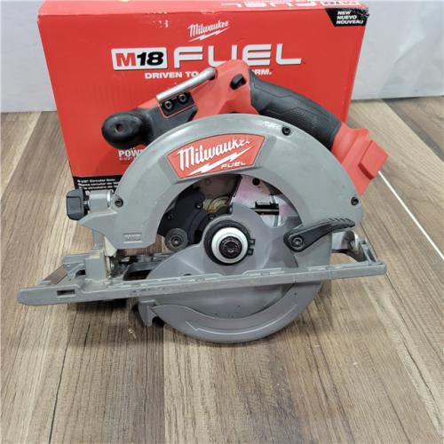 AS-IS MILWAUKEE M18 FUEL 18V Lithium-Ion Brushless Cordless 6-1/2 in. Circular Saw (Tool-Only)