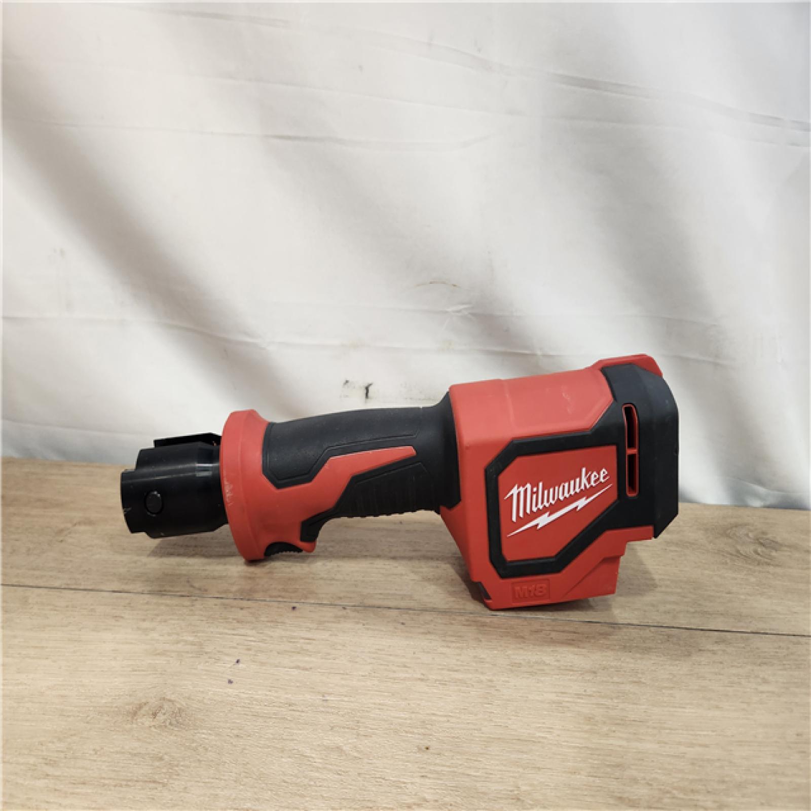 AS-IS- Milwaukee M18 18V Lithium-Ion Cordless Short Throw Press Tool Kit