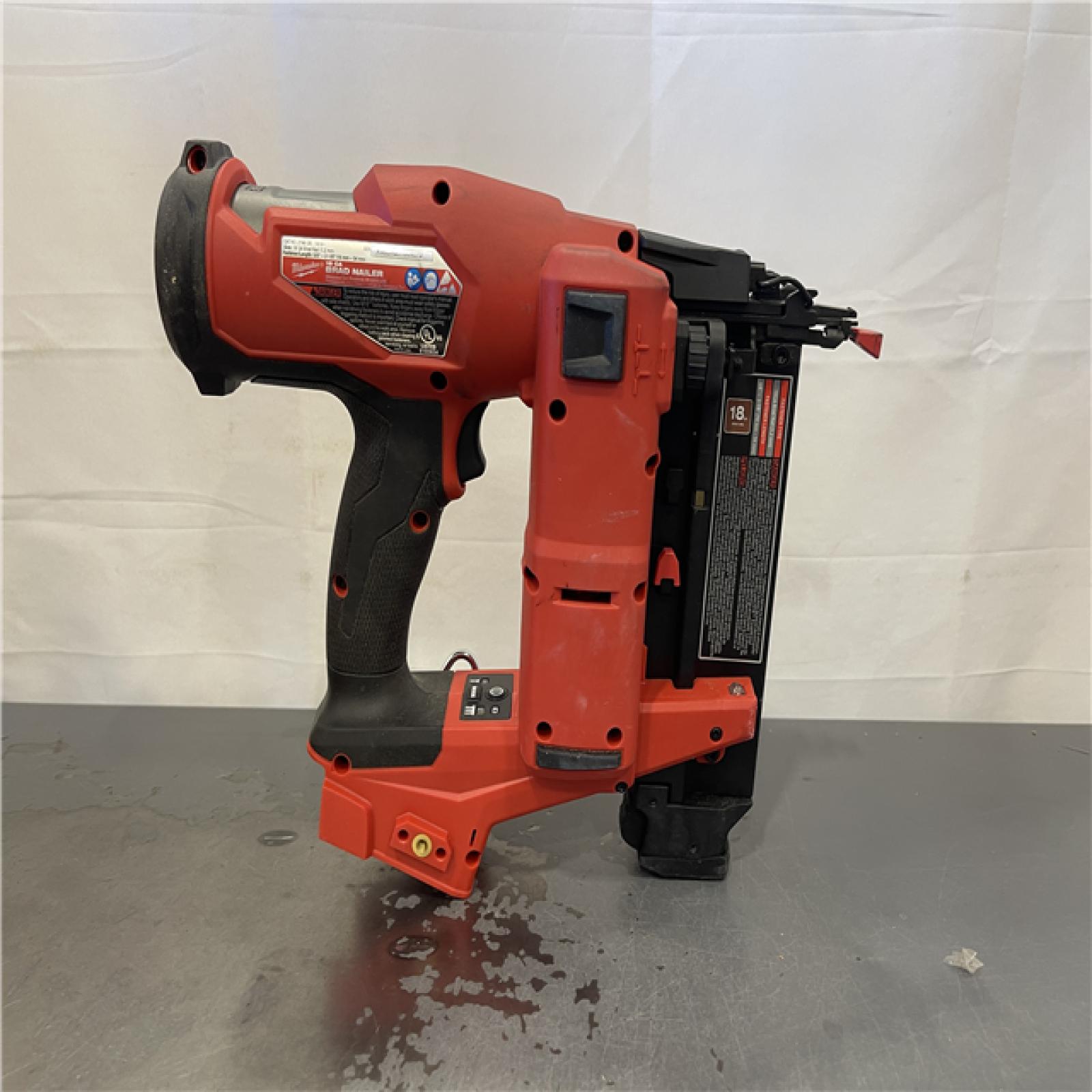 AS-IS- Milwaukee M18 FUEL 18 Gauge Brad Nailer (TOOL ONLY)
