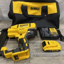 AS-IS DEWALT 20V MAX XR Lithium-Ion Cordless 18-Gauge Narrow Crown Stapler Kit