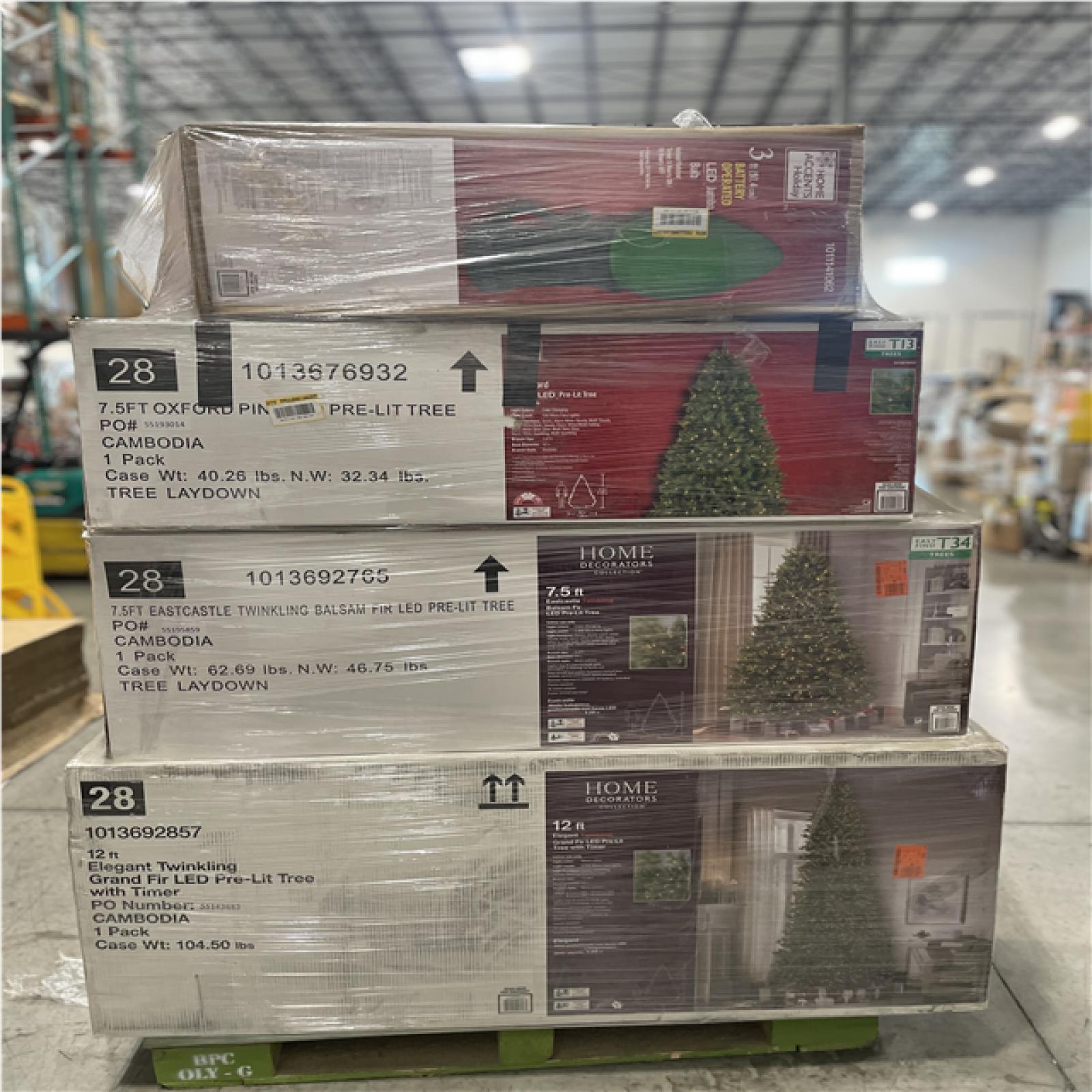 DALLAS LOCATION - MIXED CHRISTMAS TREE PALLET