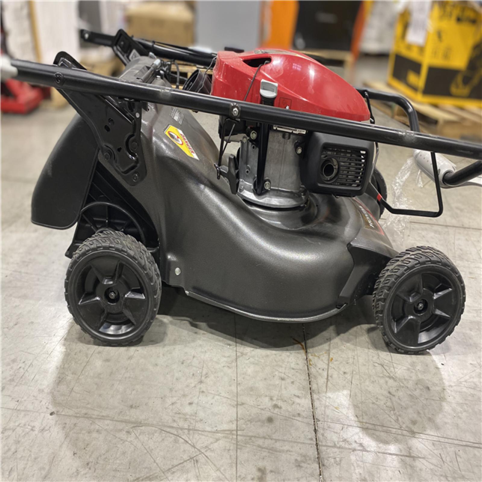 LIKE NEW!  - Honda 21 in. 3-in-1 Variable Speed Gas Walk Behind Self-Propelled Lawn Mower with Auto Choke