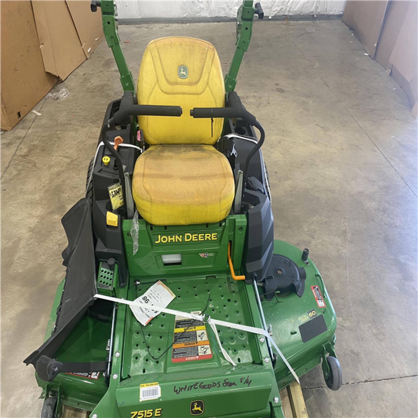 Houston Location - AS-IS Outdoor Power Equipment  JOHN DEERE SIT DOWN MOWER ZTRAK Z515E