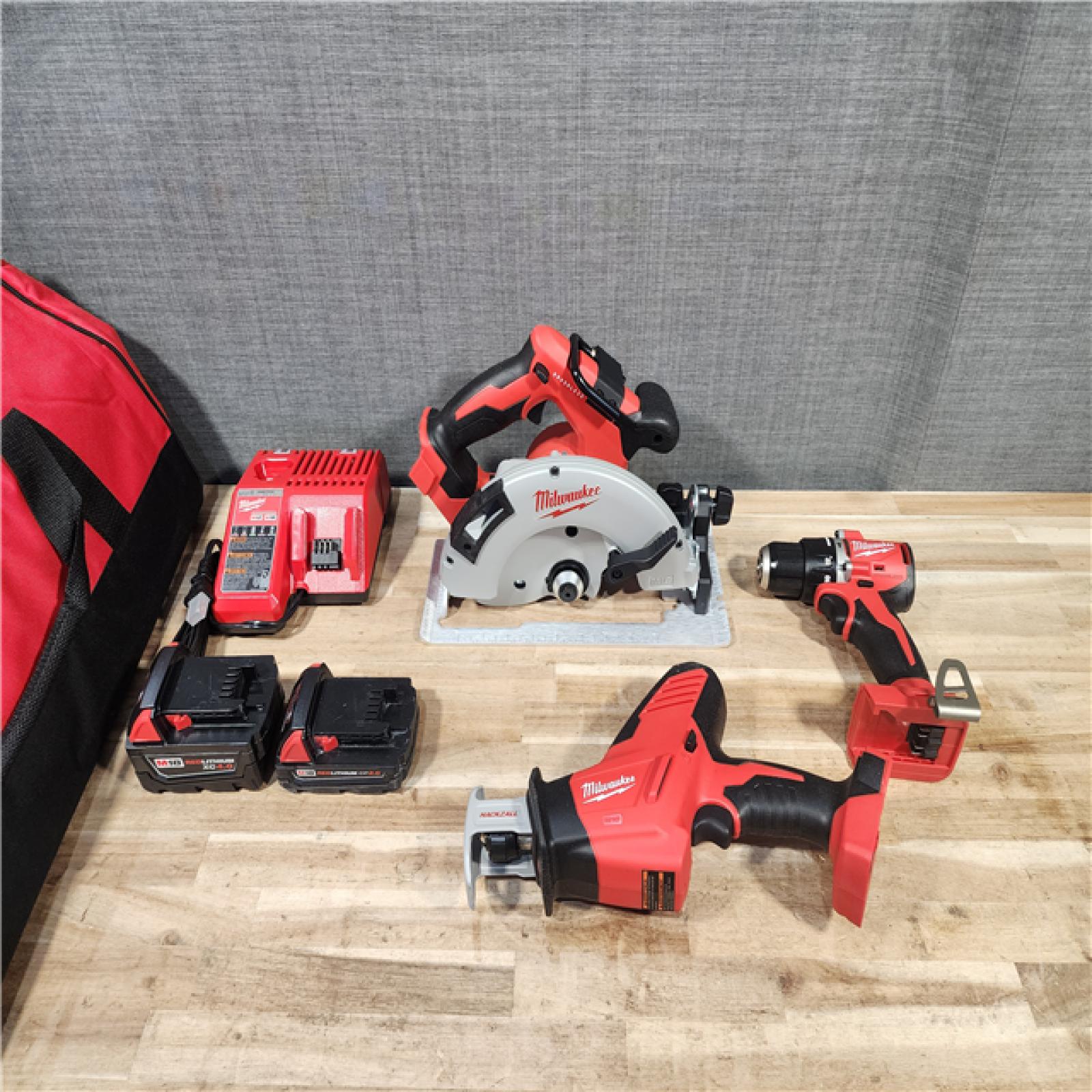 HOUSTON LOCATION - AS-IS Milwaukee M18 3-Tool Combo Kit