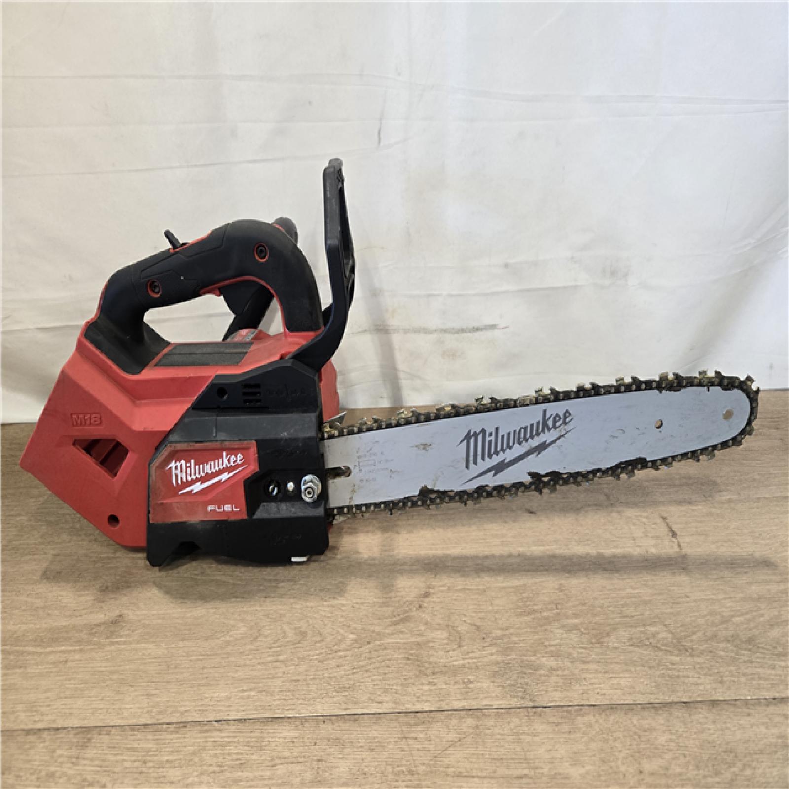 AS-IS Milwaukee FUEL 14 in. 18V Cordless Battery Top Handle Chainsaw (Tool Only)