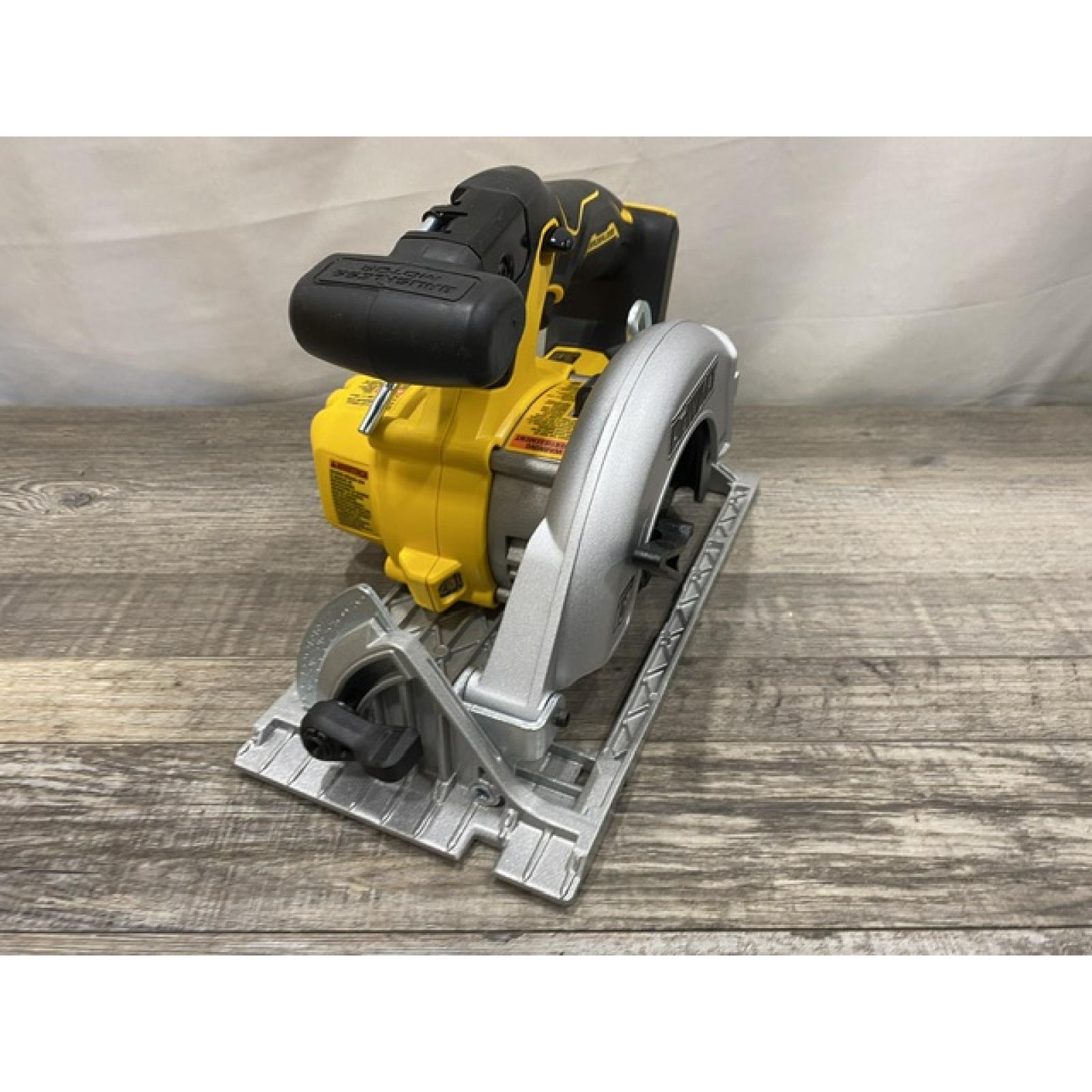 AS-IS DEWALT 20V MAX Cordless Brushless 6-1/2 in. Sidewinder Style Circular Saw (Tool Only)