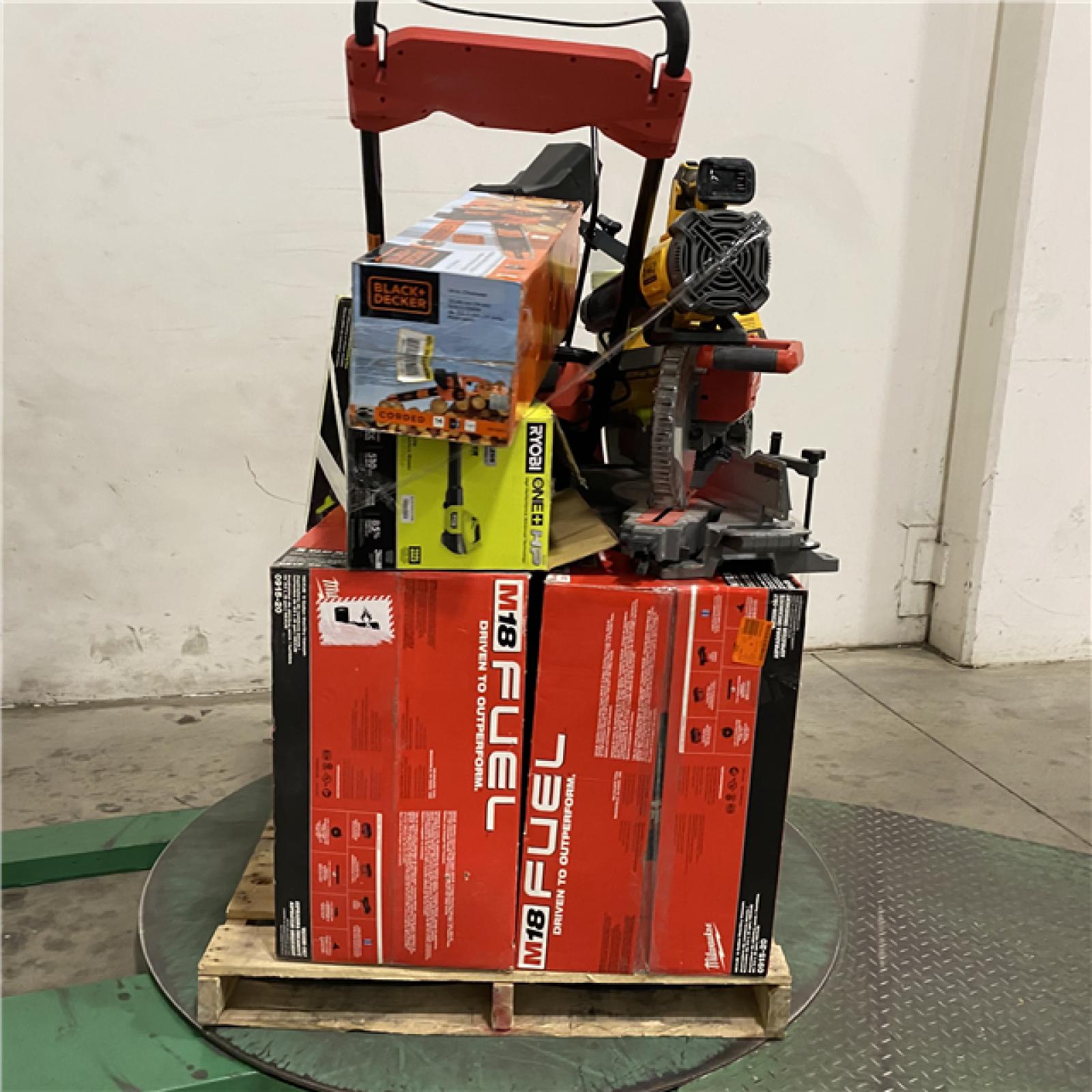 Dallas Location - As-Is Tool Pallet