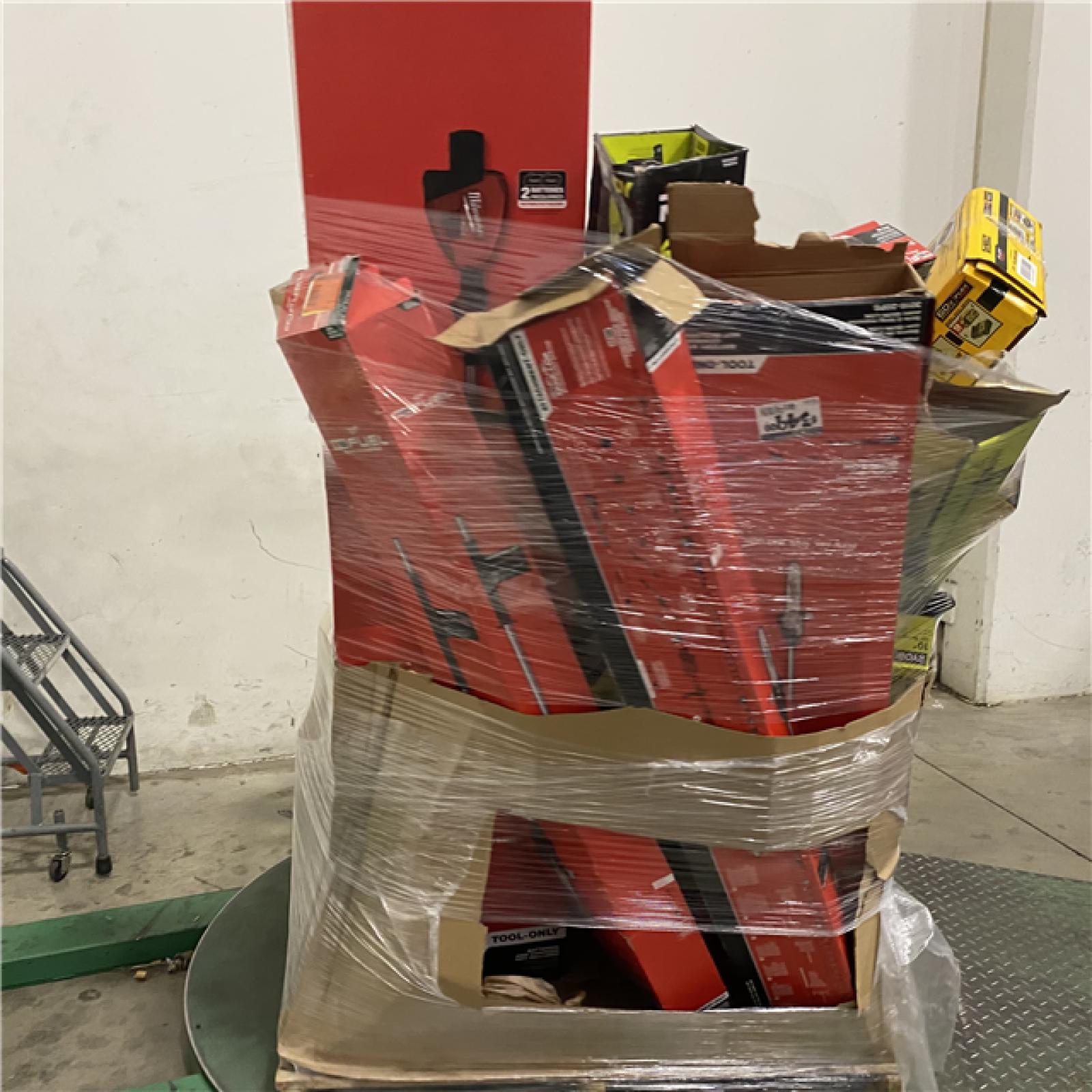 Dallas Location - As-Is Tool Pallet
