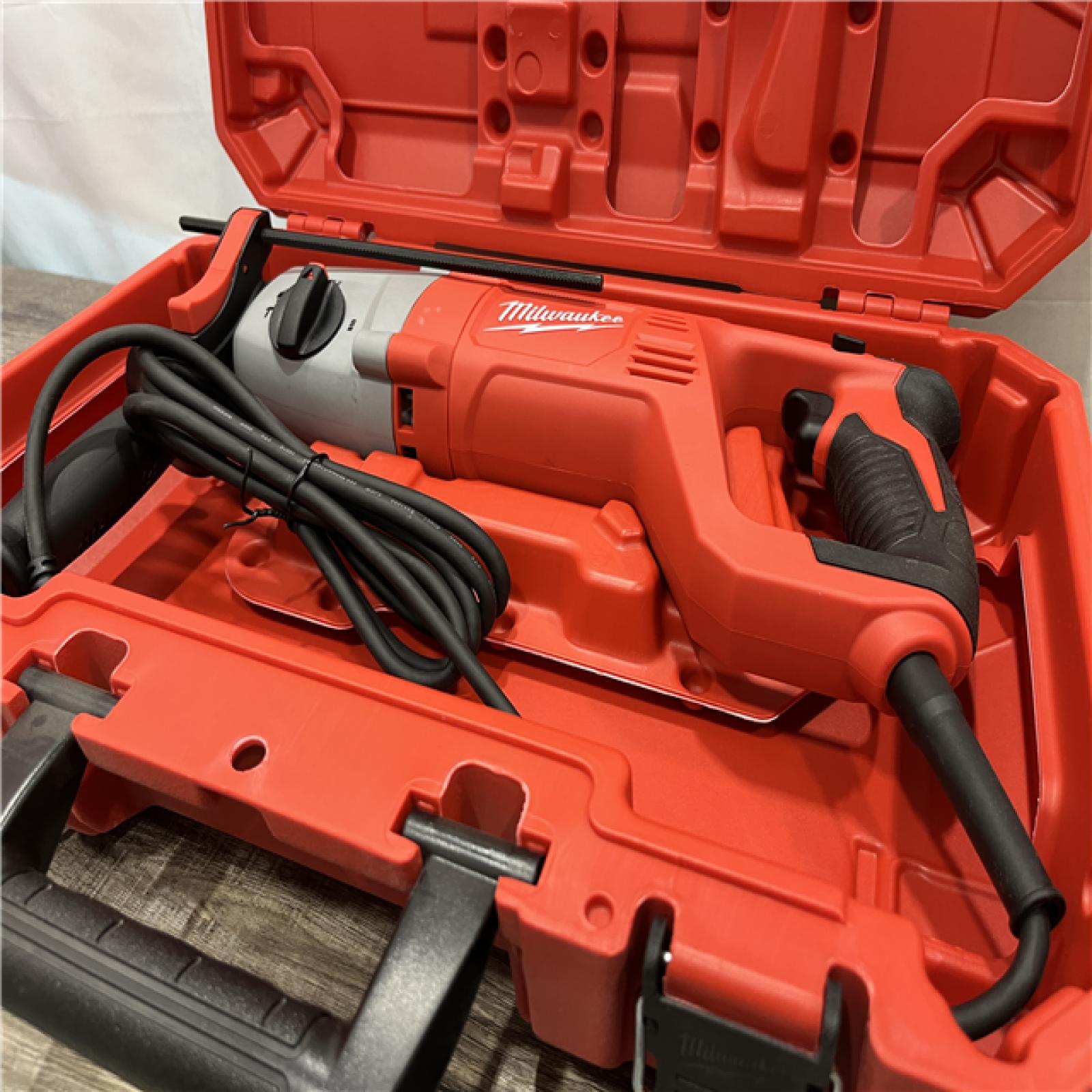 AS-IS Milwaukee 8 Amp Corded 1 in. SDS D-Handle Rotary Hammer